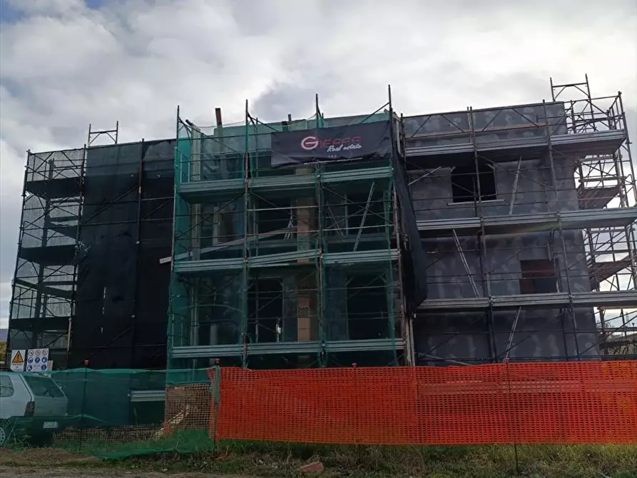 Immagine 19 di Villa in vendita  a Taurianova