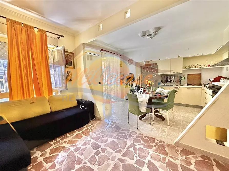 Immagine 1 di Appartamento in vendita  in VIA MONTE BIANCO a Siracusa