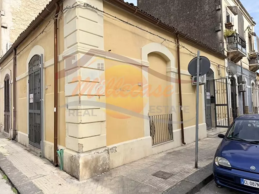 Immagine 23 di Casa indipendente in vendita  in via isonzo a Siracusa