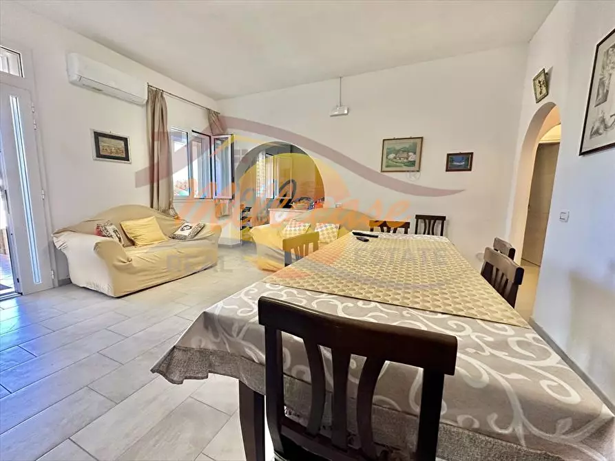 Immagine 5 di Villa in vendita  in fanusa a Siracusa