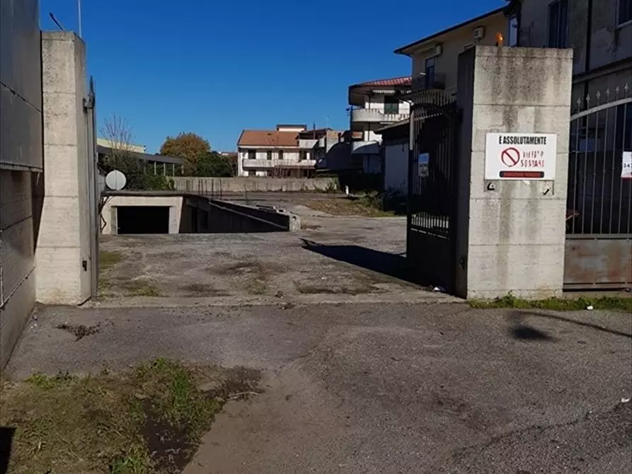 Immagine 2 di Deposito   a Taurianova