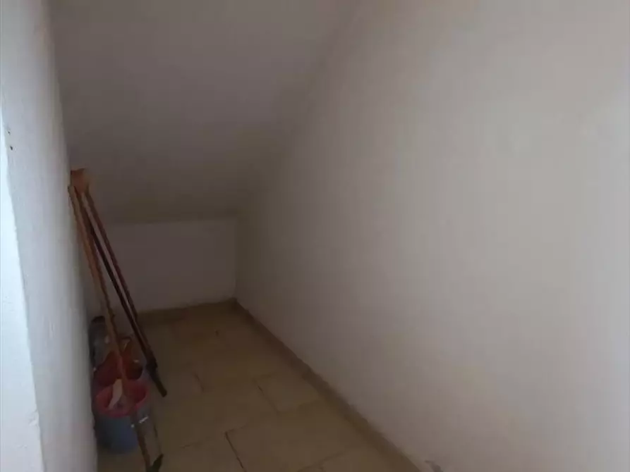 Immagine 5 di Locale commerciale in affitto  a Taurianova