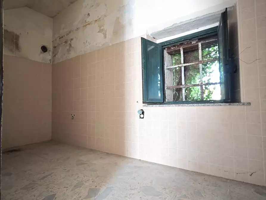 Immagine 16 di Casa indipendente in vendita  a Taurianova