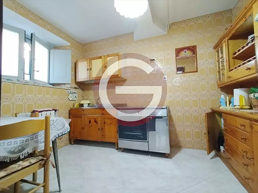 Immagine 8 di Palazzo in vendita  a Taurianova