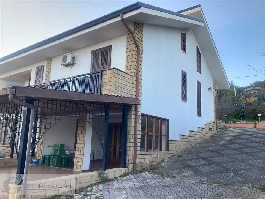 Immagine 3 di Villa in vendita  in via Gassena a San Giovanni Gemini