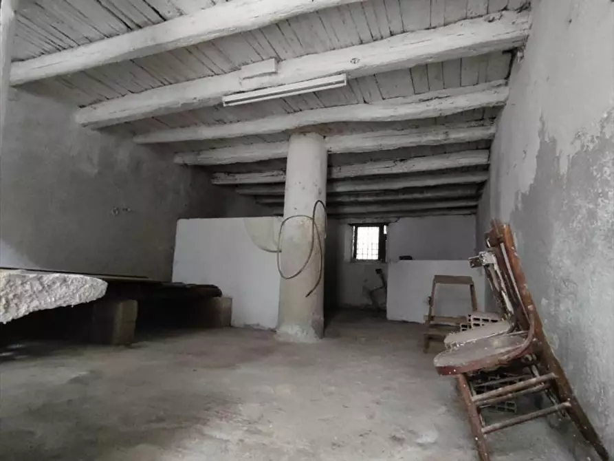 Immagine 8 di Deposito in vendita  a Cittanova