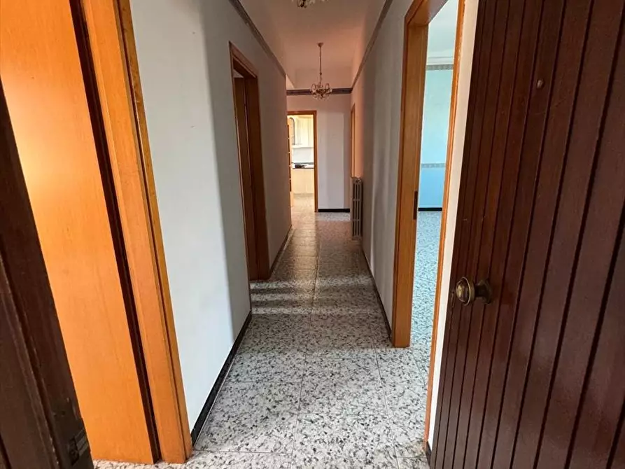 Immagine 2 di Appartamento in vendita  a Cinquefrondi