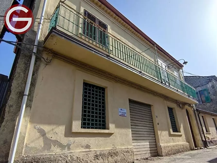 Immagine 1 di Casa indipendente in vendita  in VIA DRAGO a Taurianova