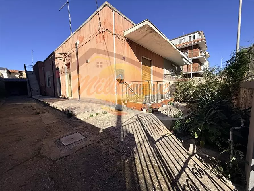 Immagine 18 di Villa in vendita  in VIA LUIGI MONTI a Siracusa