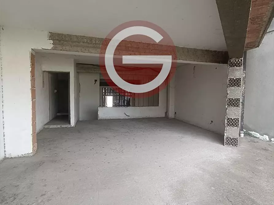 Immagine 5 di Locale commerciale in vendita  a Taurianova