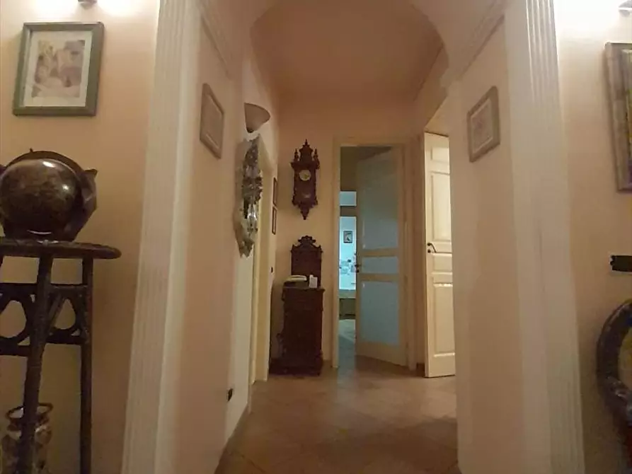 Immagine 18 di Appartamento in vendita  a Taurianova