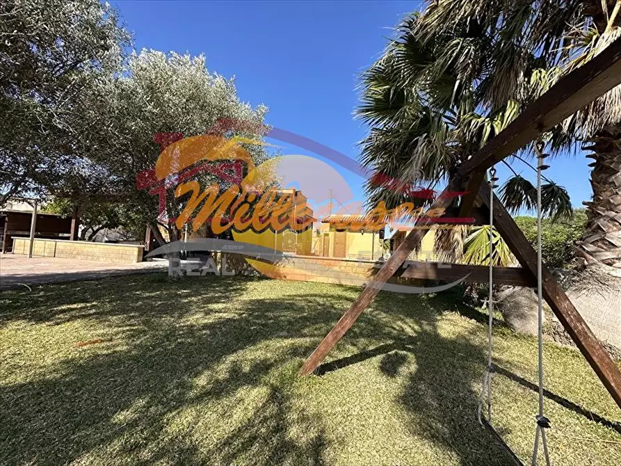 Immagine 21 di Villa in vendita  in arenella a Siracusa