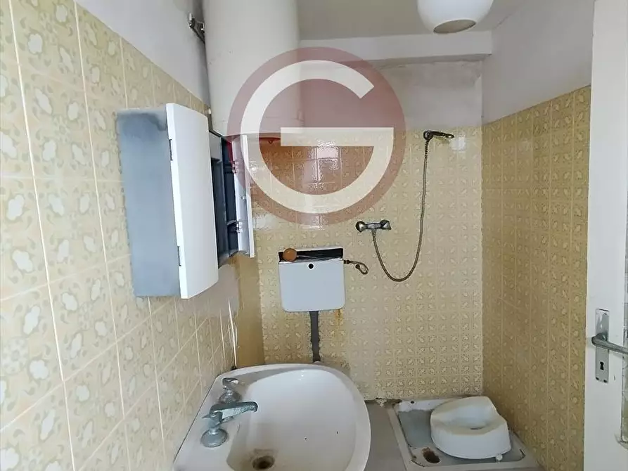 Immagine 21 di Appartamento in vendita  a Gioia Tauro