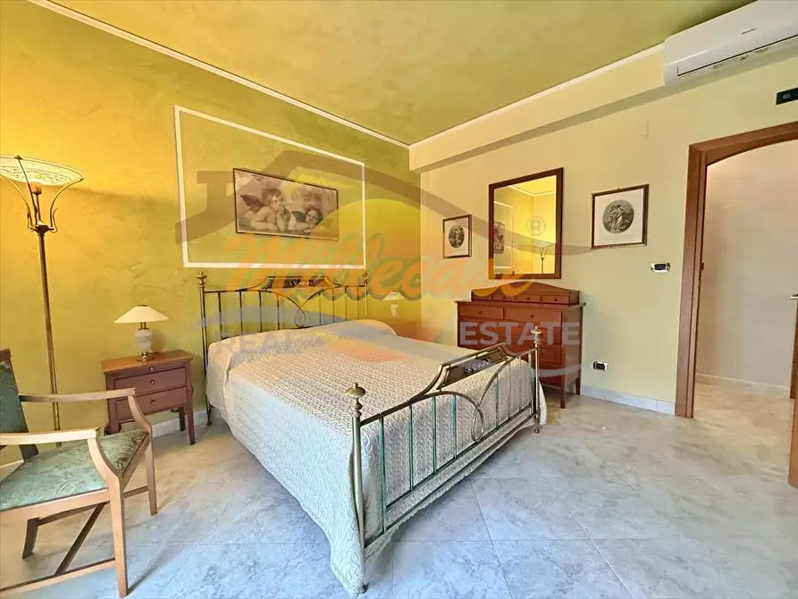 Immagine 19 di Appartamento in vendita  in PRESSI PARCO OZANAM a Siracusa