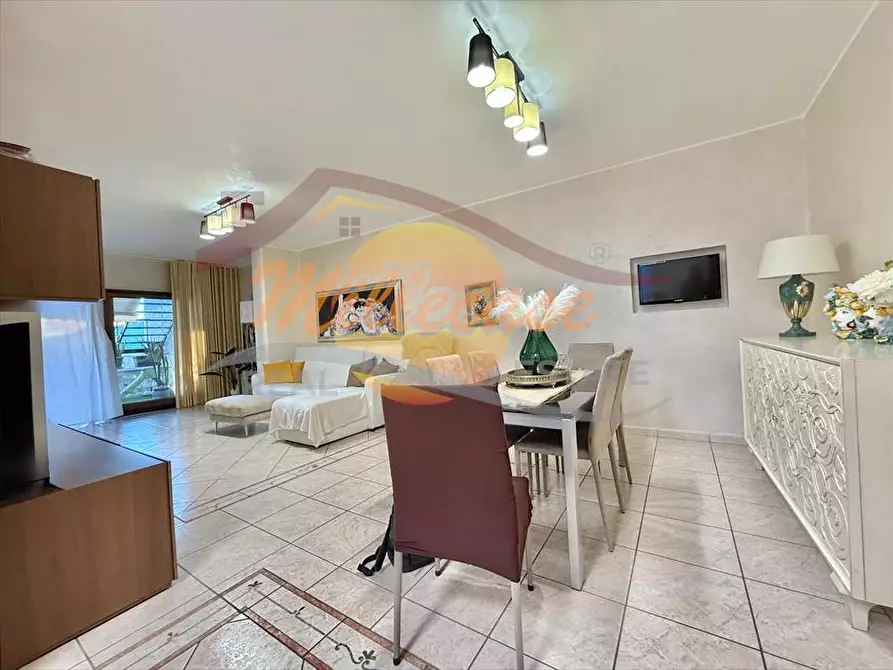Immagine 26 di Villa in vendita  in VIA OZANAM a Siracusa