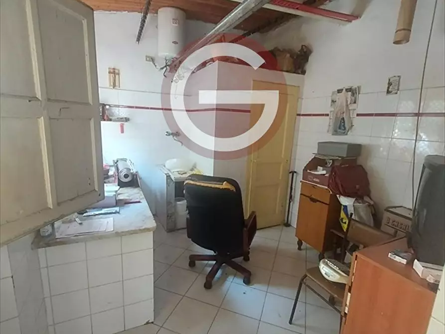 Immagine 4 di Locale commerciale in affitto  a Taurianova
