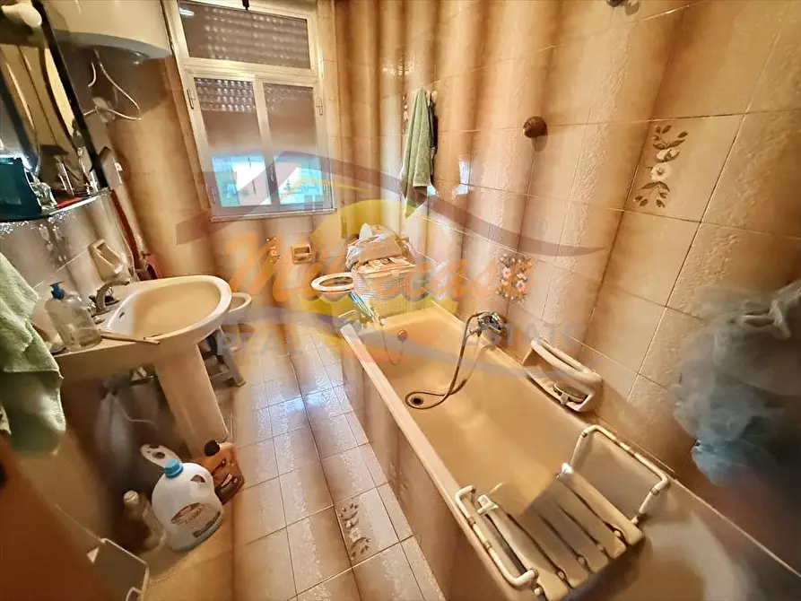 Immagine 6 di Villa in vendita  in VIALE GARRONE a Siracusa