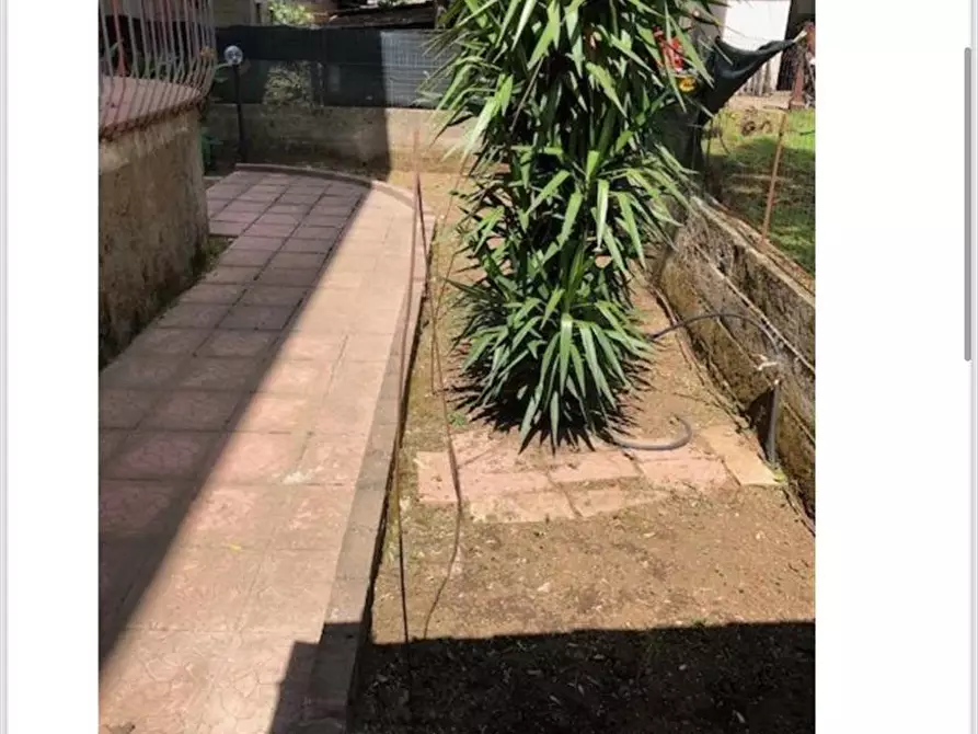 Immagine 11 di Casa indipendente in vendita  a Taurianova