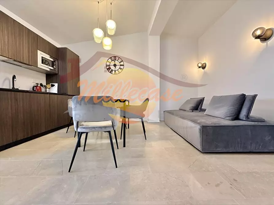 Immagine 14 di Appartamento in vendita  in VIA VINCENZO MIRABELLA a Siracusa