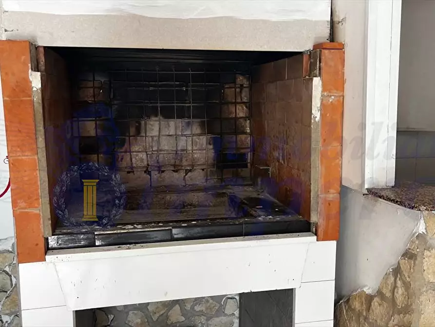 Immagine 17 di Locale commerciale in affitto  in Viale Danimarca 169 a Pomezia