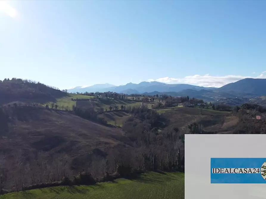 Immagine 6 di Deposito in vendita  in camporotondo di fiastrone c.da colvenale n. 7  a Camporotondo Di Fiastrone