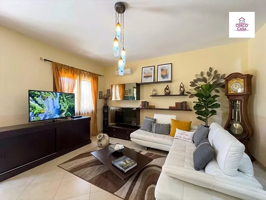 Immagine 10 di Villa in vendita  in via salinagrande a Trapani