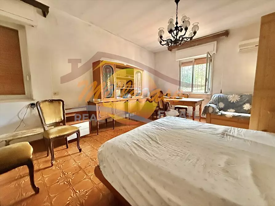 Immagine 17 di Villa in vendita  in VIALE GARRONE a Siracusa