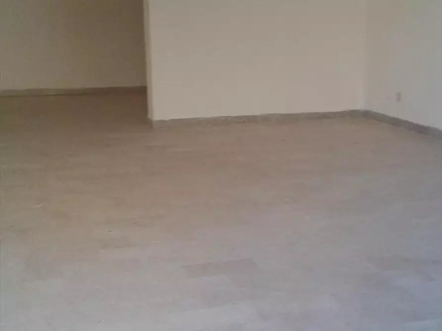 Immagine 8 di Locale commerciale in vendita  in paceco a Paceco