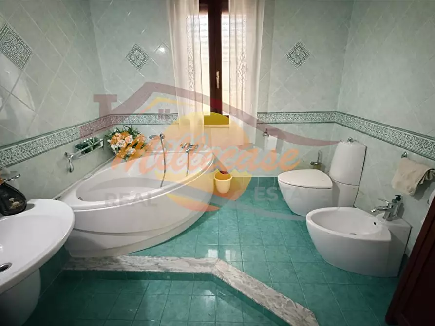 Immagine 23 di Villa in vendita  in viale Garrone a Siracusa