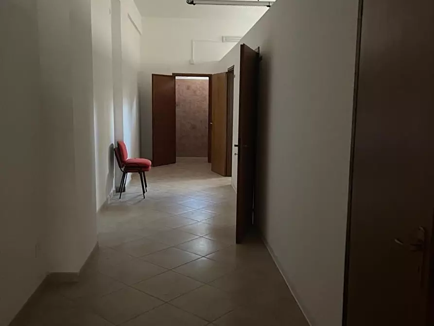 Immagine 6 di Ufficio in affitto  in via cesaro' a Erice