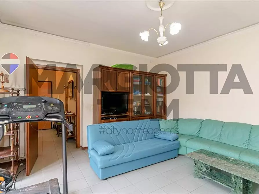 Immagine 10 di Appartamento in vendita  in via Vittorio Emanuele 356 a Catania