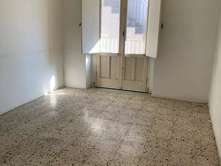 Immagine 10 di Casa indipendente in vendita  a Taurianova