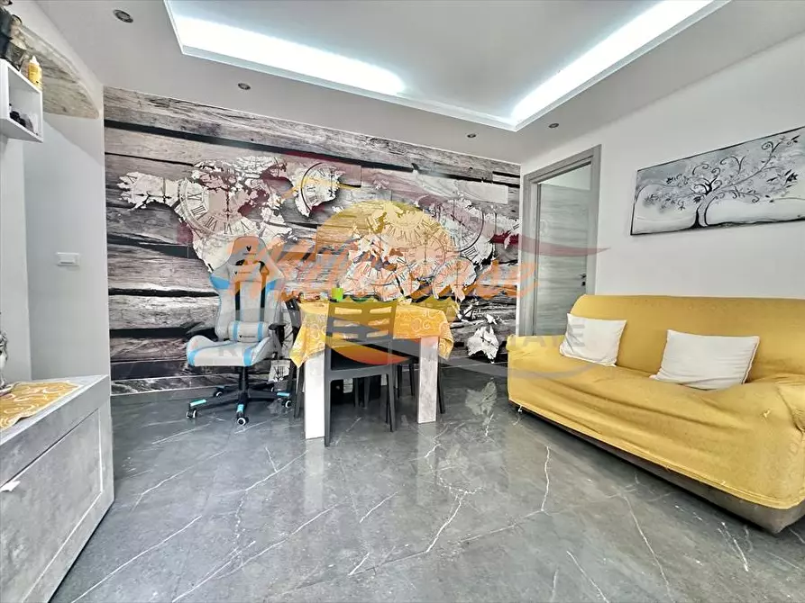 Immagine 7 di Appartamento in vendita  in piazza santa lucia a Siracusa