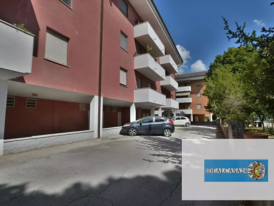 Immagine 10 di Appartamento in vendita  in Villa Potenza Via Giovanni Palatucci a Macerata