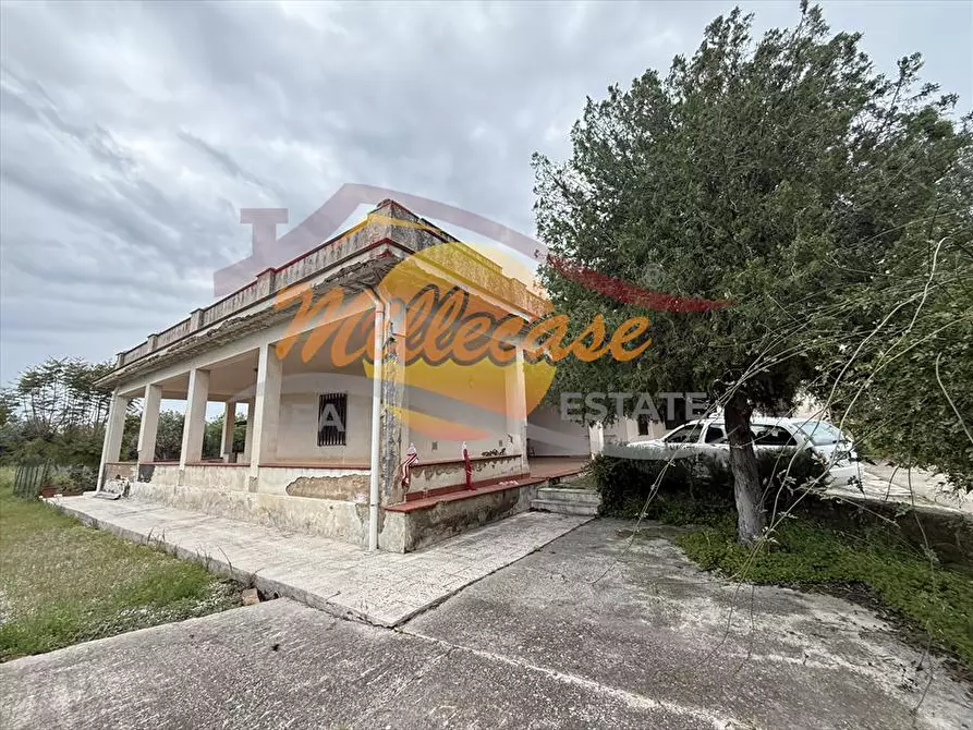 Immagine 3 di Villa in vendita  in VIA SAN TOMMASO a Siracusa