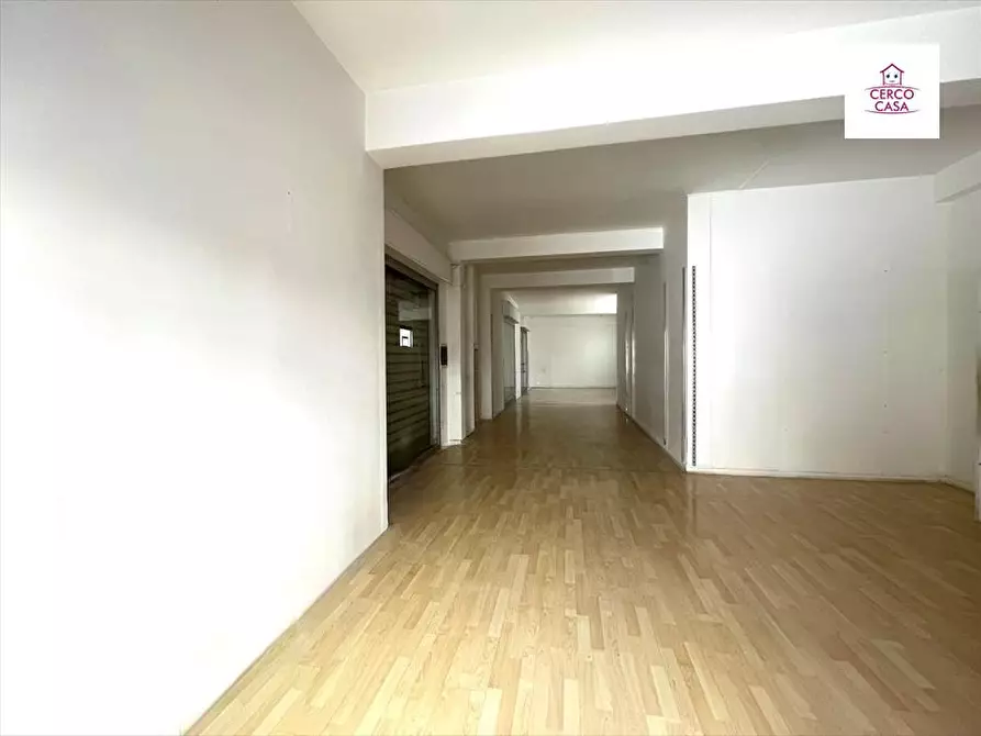 Immagine 14 di Locale commerciale in vendita  in via del mandorlo  a Trapani