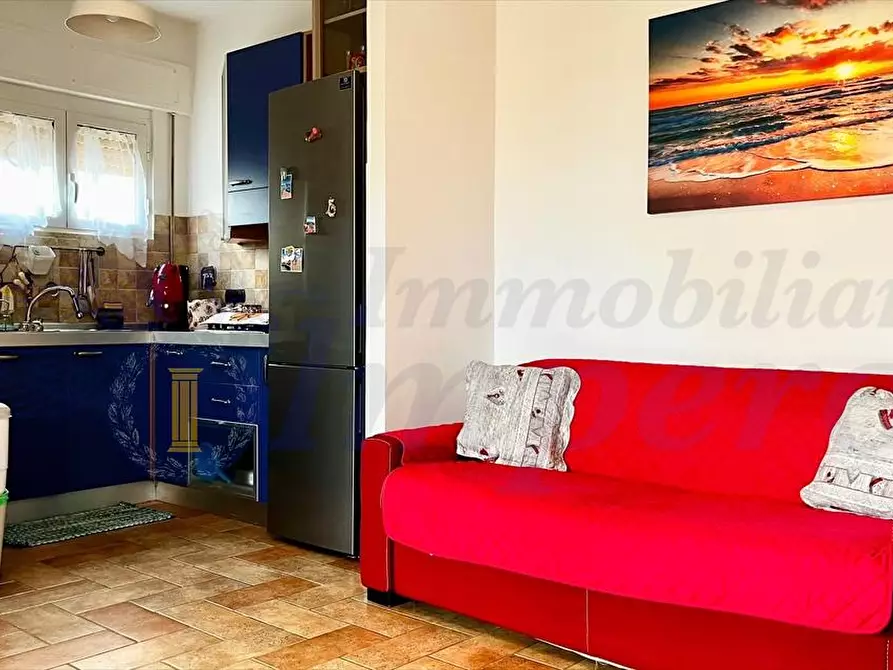 Immagine 13 di Appartamento in vendita  in Via Della Bilancia 2C a Pomezia