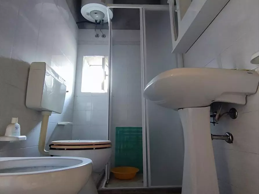 Immagine 10 di Casa indipendente in vendita  a Polistena