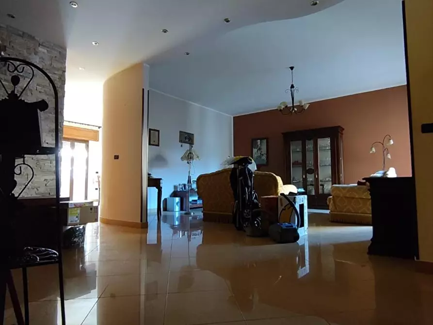 Immagine 2 di Appartamento in vendita  a Gioia Tauro