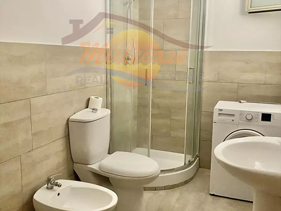 Immagine 17 di Appartamento in vendita  in via agatocle a Siracusa