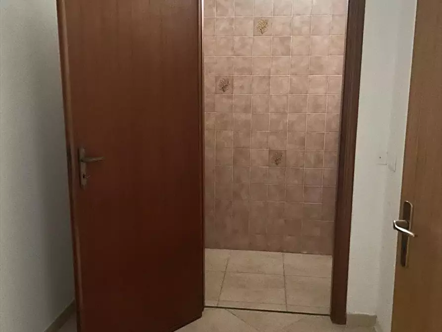 Immagine 4 di Ufficio in affitto  in via cesaro' a Erice