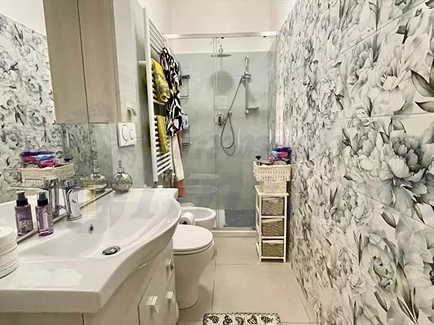 Immagine 10 di Appartamento in vendita  in Via Gussola 20 a Roma