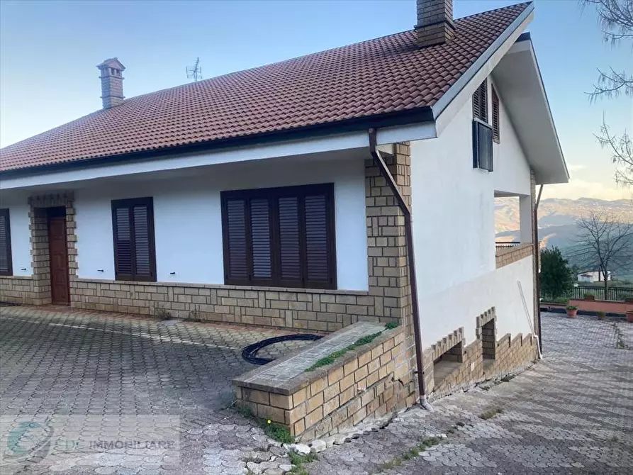 Immagine 4 di Villa in vendita  in via Gassena a San Giovanni Gemini