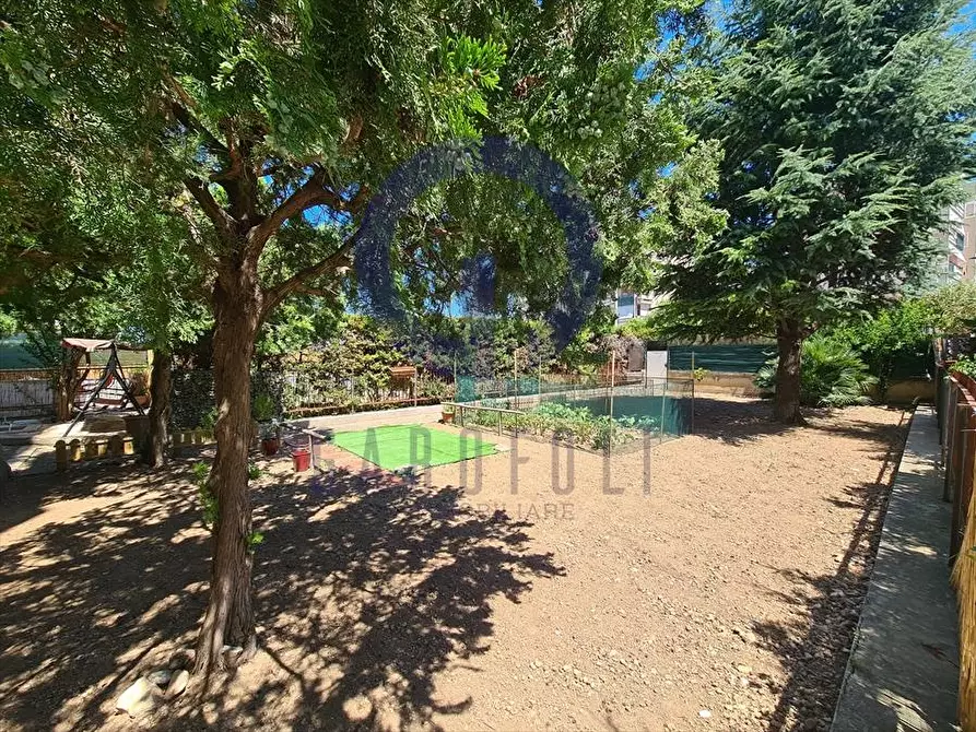 Immagine 20 di Appartamento in vendita  in via Nicola Consiglio a Bisceglie