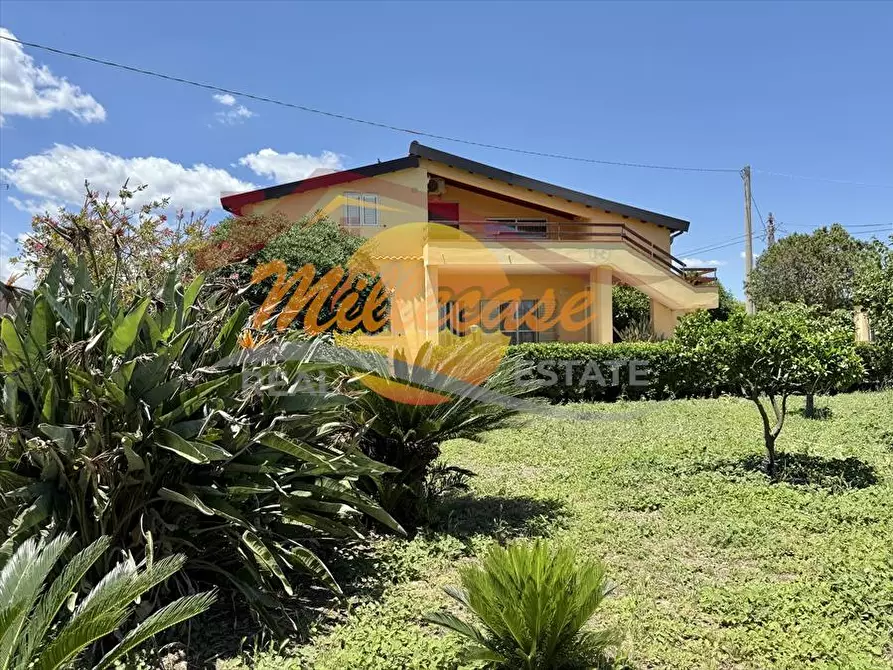 Immagine 21 di Villa in vendita  a Siracusa