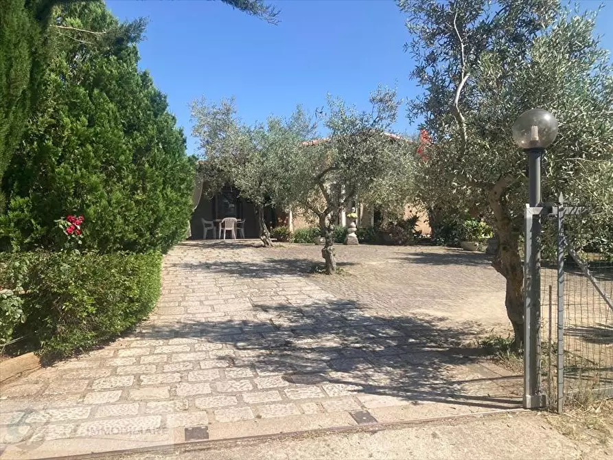 Immagine 1 di Villa in affitto  in Contrada Passo Santuzzo a Lercara Friddi