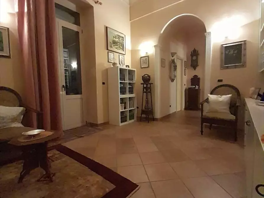 Immagine 20 di Appartamento in vendita  a Taurianova