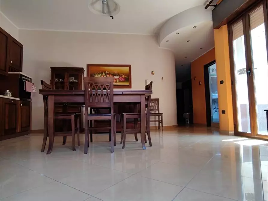 Immagine 3 di Appartamento in vendita  a Gioia Tauro