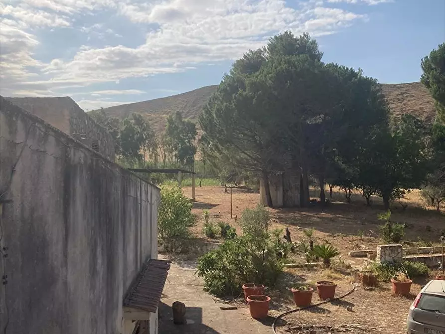 Immagine 3 di Terreno industriale in vendita  in c.da Piani Vicari a Vicari