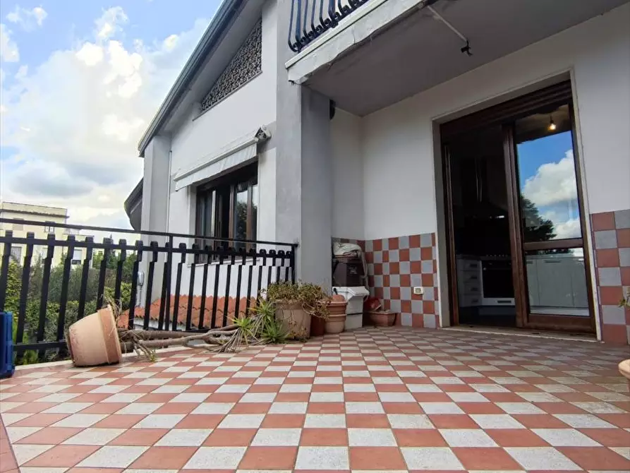 Immagine 21 di Villa in vendita  a Taurianova